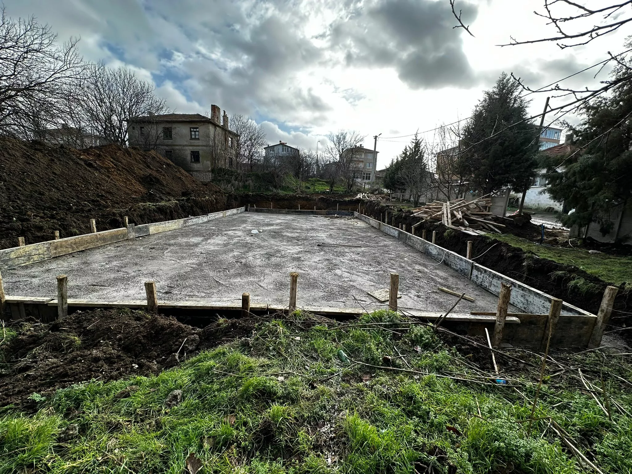 Kırklareli inşaat firması, Lüleburgaz inşaat şirketi, Pınarhisar inşaat hizmetleri, Tekirdağ inşaat taahhüt, Çorlu konut inşaatı, Çerkezköy anahtar teslim inşaat, Kırklareli kaba inşaat, Lüleburgaz ince işçilik inşaat, Tekirdağ villa inşaatı, Çorlu apartman inşaatı, Çerkezköy yapı uygulama işleri, Trakya bölgesi inşaat çözümleri, Kırklareli tadilat işleri, Lüleburgaz ev tadilatı, Pınarhisar komple tadilat, Tekirdağ daire tadilatı, Çorlu anahtar teslim tadilat, Çerkezköy banyo tadilatı, Kırklareli mutfak tadilatı, Lüleburgaz iç mekan yenileme, Tekirdağ dış cephe yenileme, Çorlu ofis tadilatı, Çerkezköy mağaza tadilatı, Trakya tadilat ve dekorasyon, Kırklareli müteahhit, Lüleburgaz müteahhitlik hizmetleri, Pınarhisar taahhüt işleri, Tekirdağ müteahhit firması, Çorlu taahhüt ve proje uygulama, Çerkezköy müteahhitlik çözümleri, Kırklareli inşaat taahhüt firması, Lüleburgaz anahtar teslim taahhüt, Tekirdağ proje bazlı müteahhitlik, Çorlu yapı taahhüt hizmeti, Çerkezköy konut taahhüt, Trakya müteahhitlik şirketi, Kırklareli yapı hizmetleri, Lüleburgaz yapı uygulama, Pınarhisar yapı yenileme, Tekirdağ yapı işleri firması, Çorlu yapı hizmetleri, Çerkezköy yapı hizmetleri, Kırklareli dış cephe mantolama, Lüleburgaz çatı tadilatı, Tekirdağ fayans seramik uygulama, Çorlu alçı boya uygulama, Çerkezköy kapı pencere değişimi, Trakya anahtar teslim yapı hizmetleri